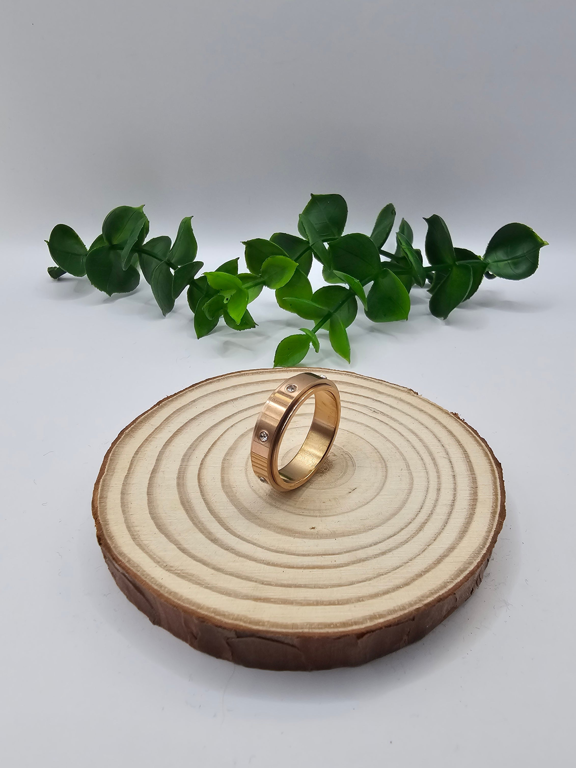 Anel Giratório com Diamantes