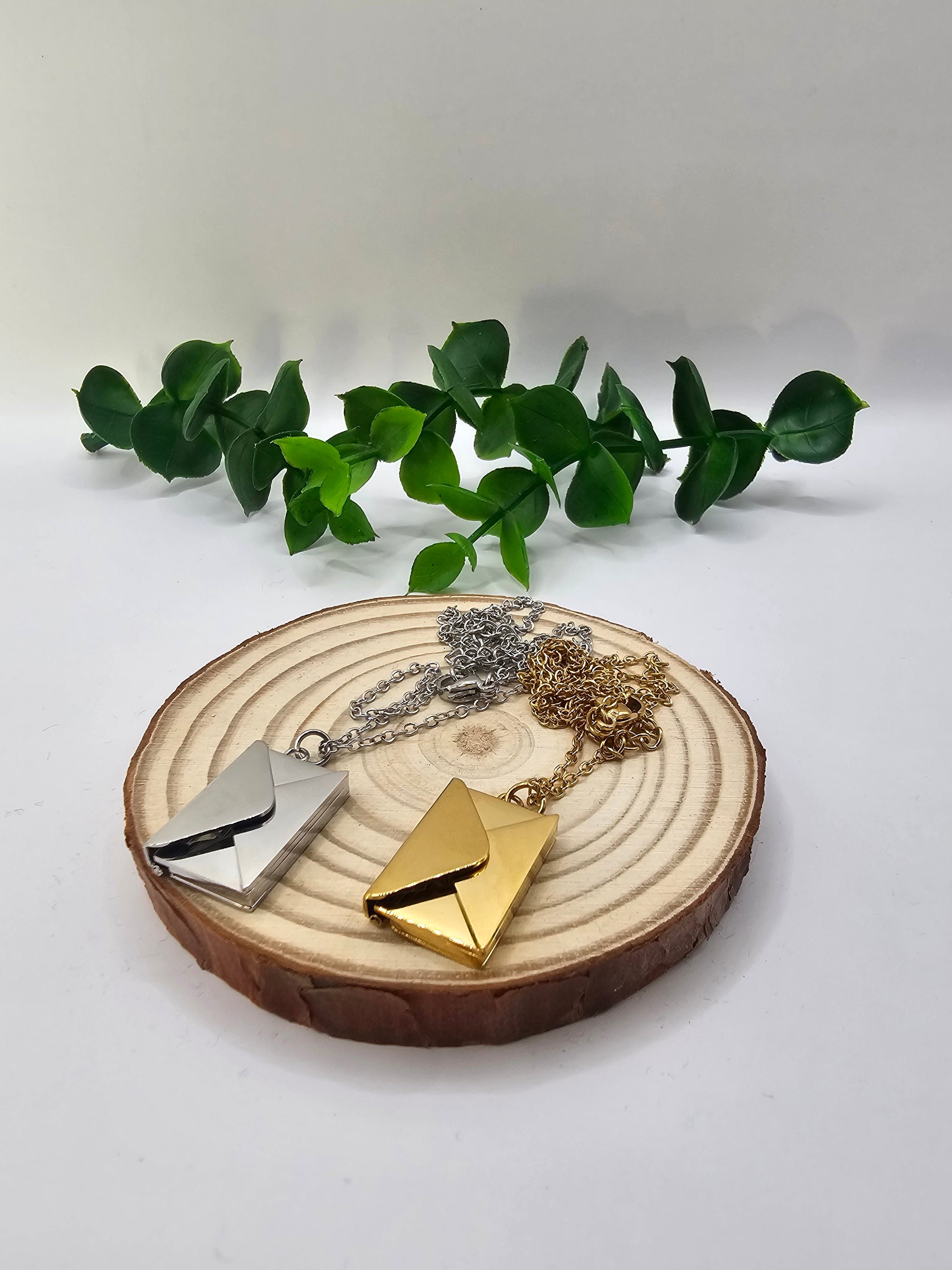 Colar Pendente Envelope Love You