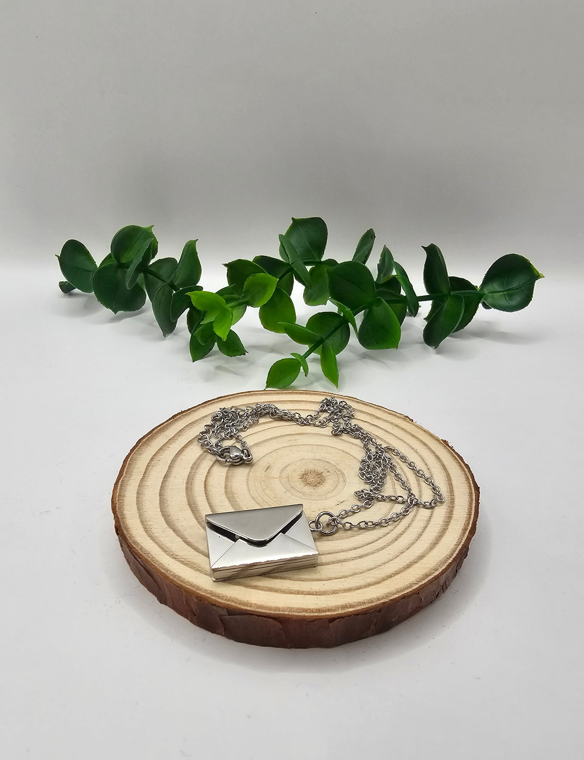 Colar Pendente Envelope Love You