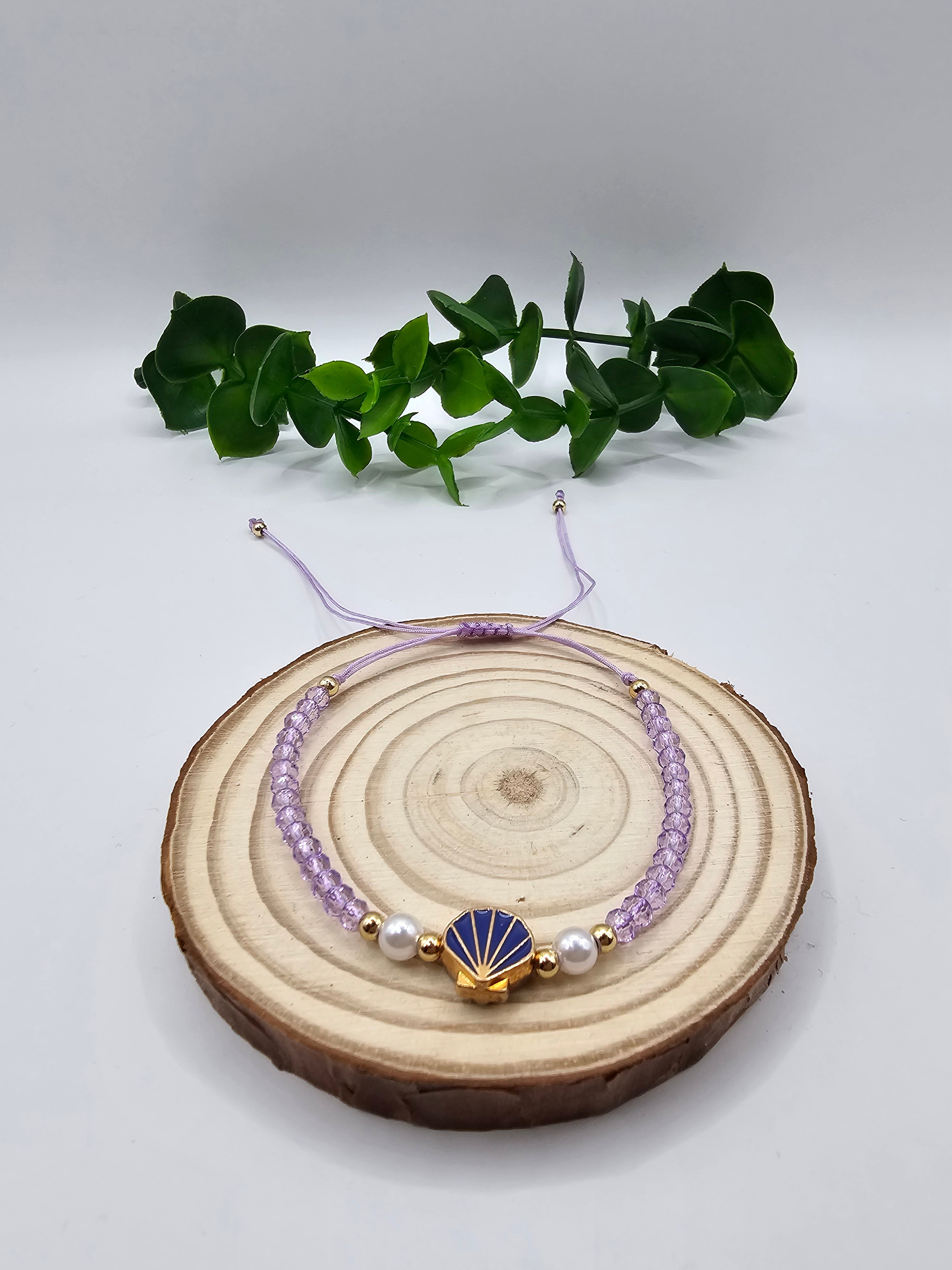 Pulseira Ajustável Misangas e Concha