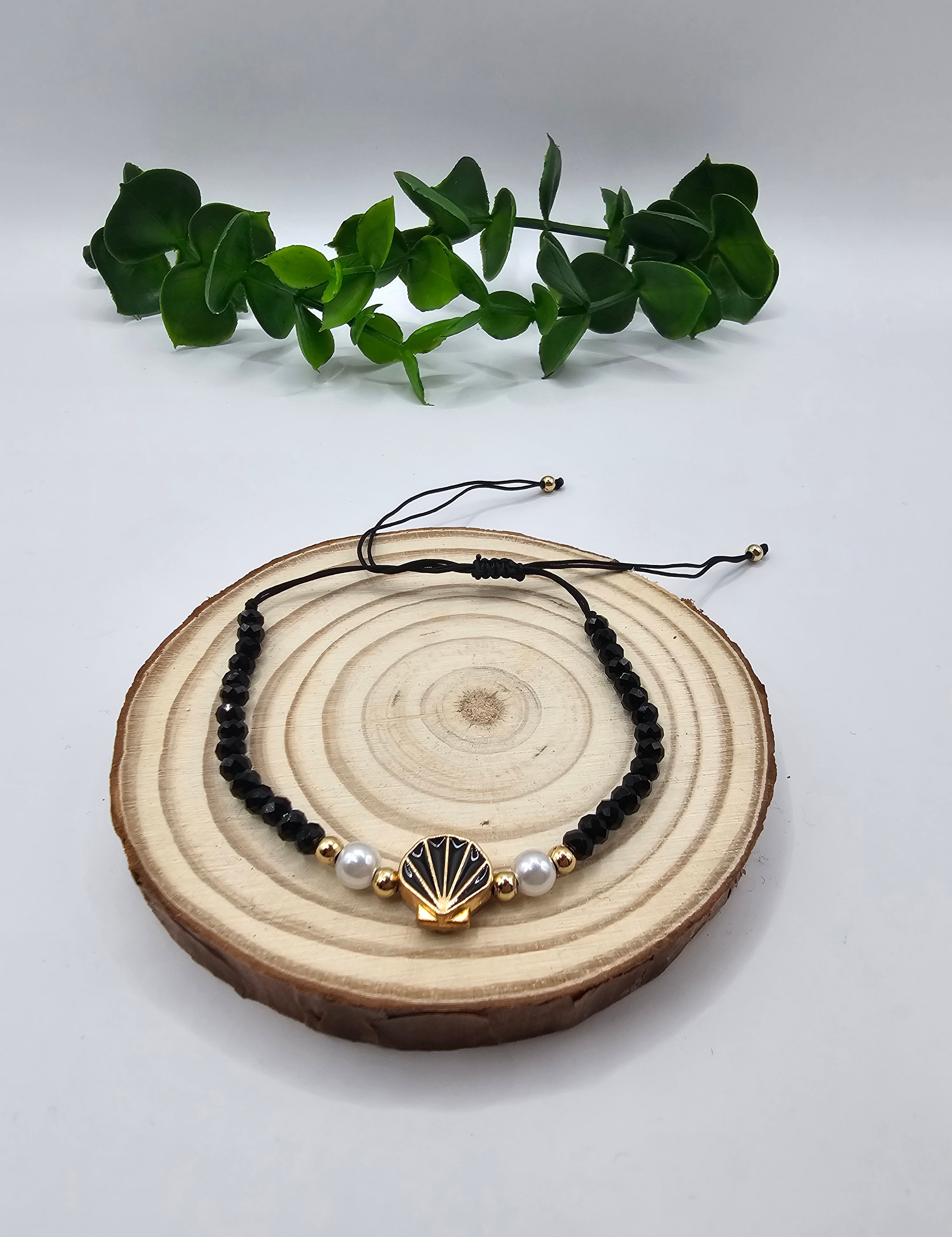 Pulseira Ajustável Misangas e Concha