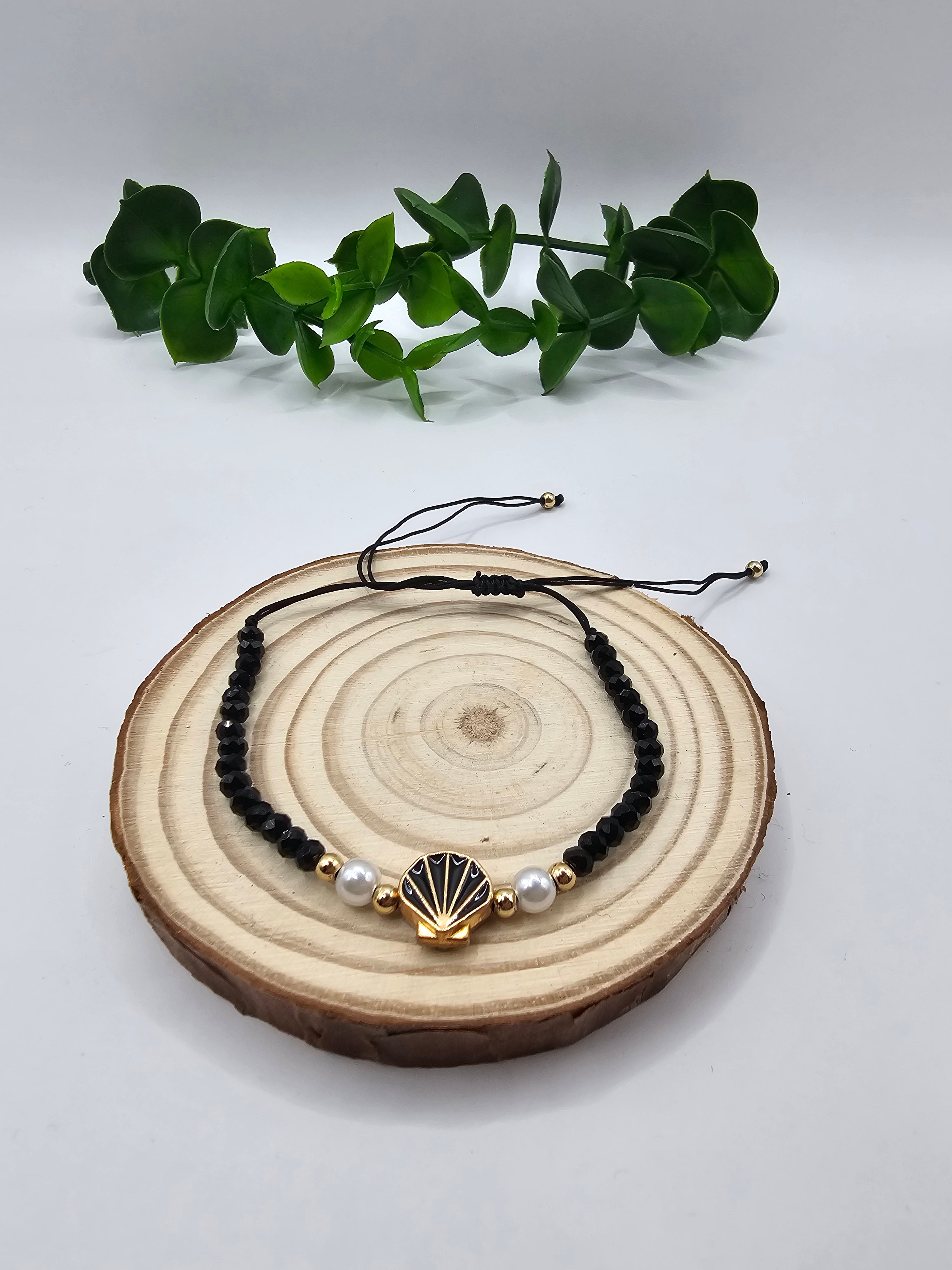 Pulseira Ajustável Misangas e Concha